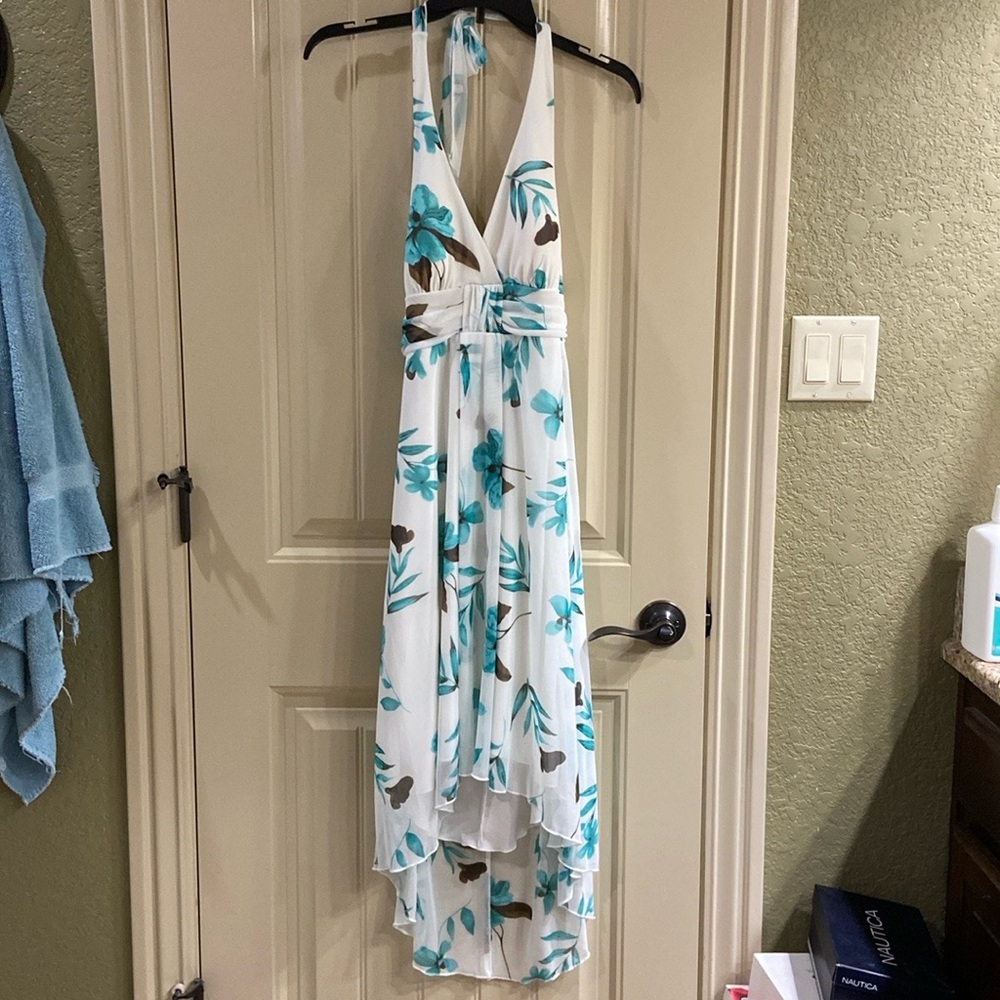 Pullover High Low Halter Dress by Speechless Brand, Size Large. EUC!